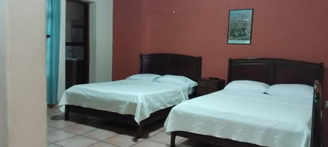 Hotel Alsacia Tegucigalpa Bagian luar foto