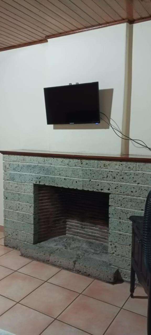Hotel Alsacia Tegucigalpa Bagian luar foto
