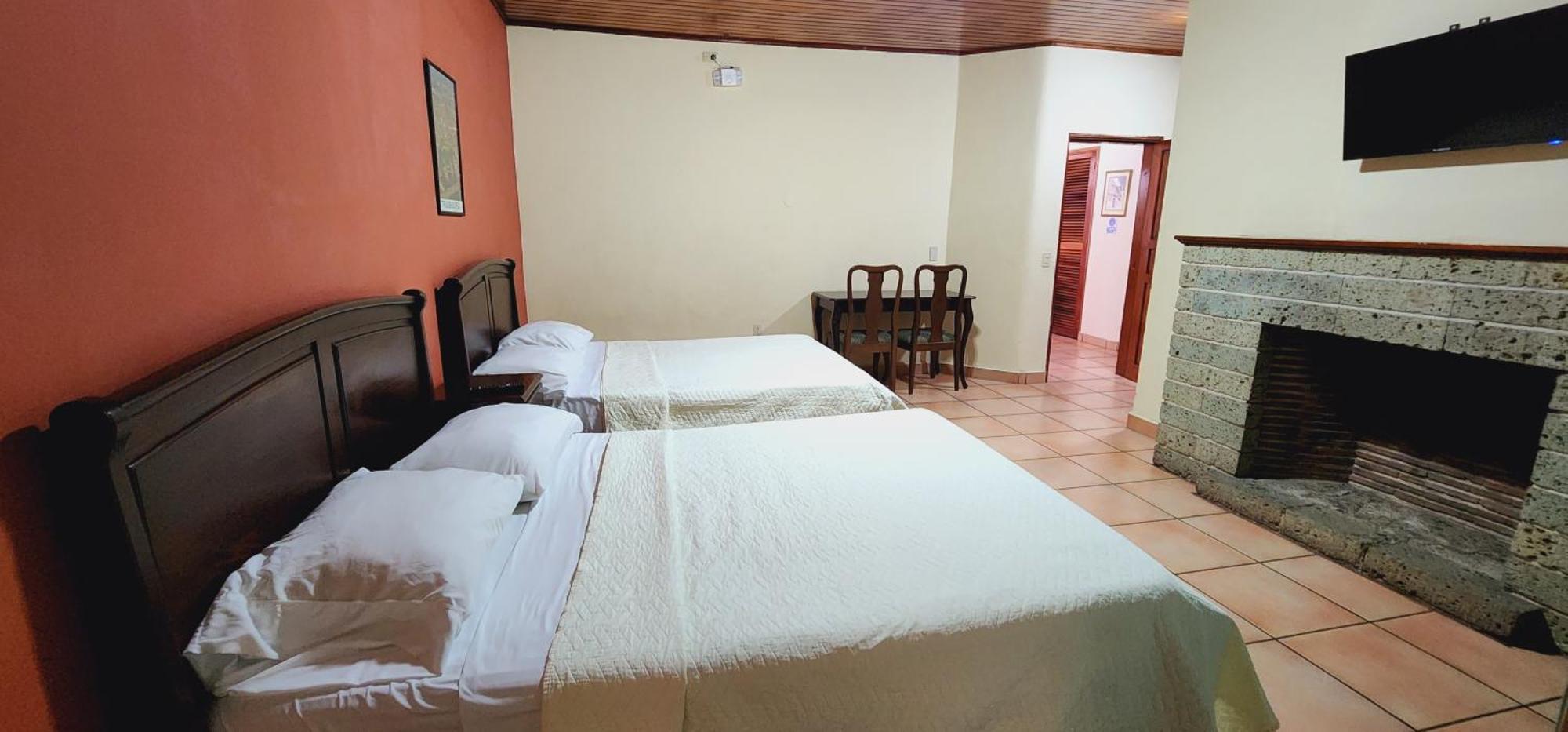 Hotel Alsacia Tegucigalpa Bagian luar foto