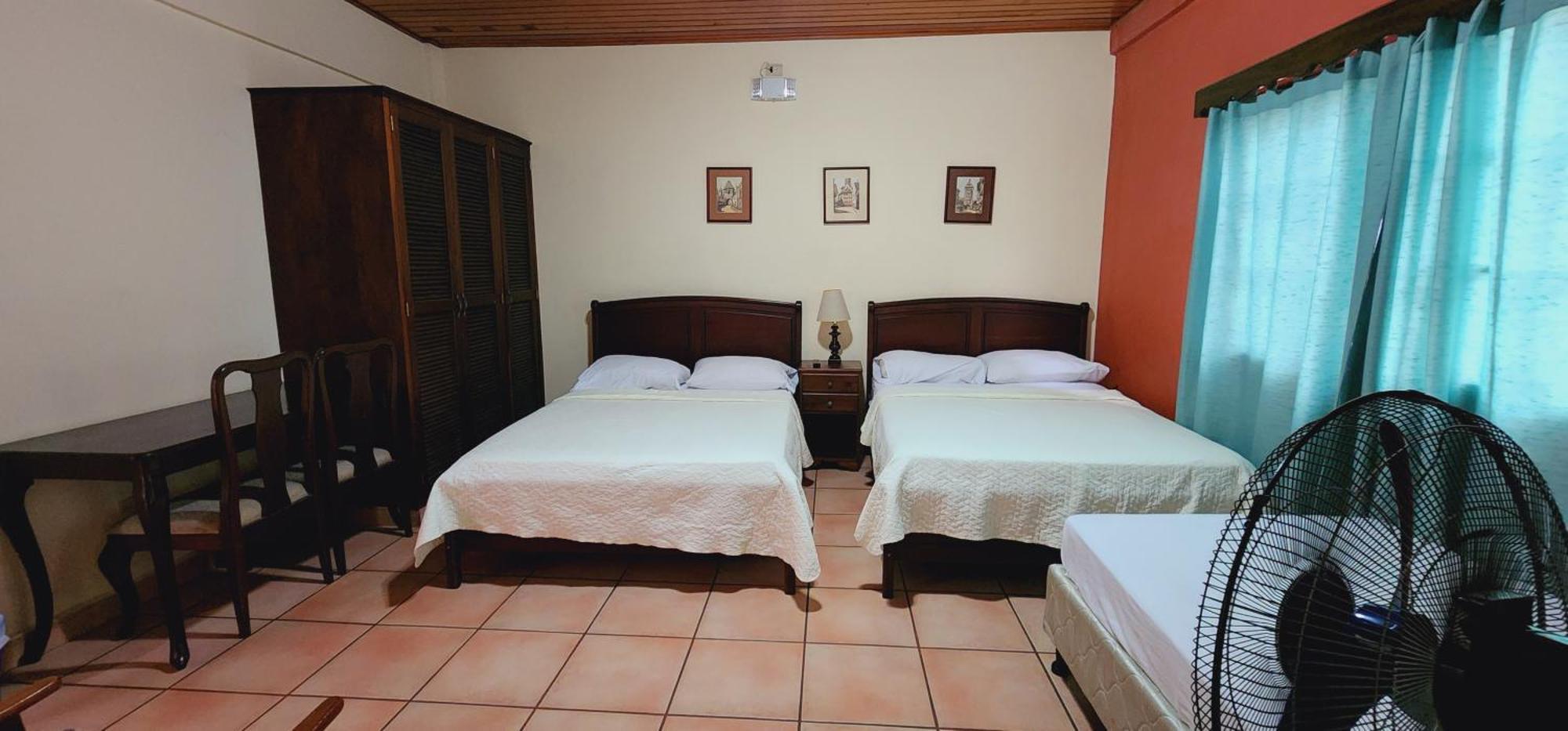 Hotel Alsacia Tegucigalpa Bagian luar foto