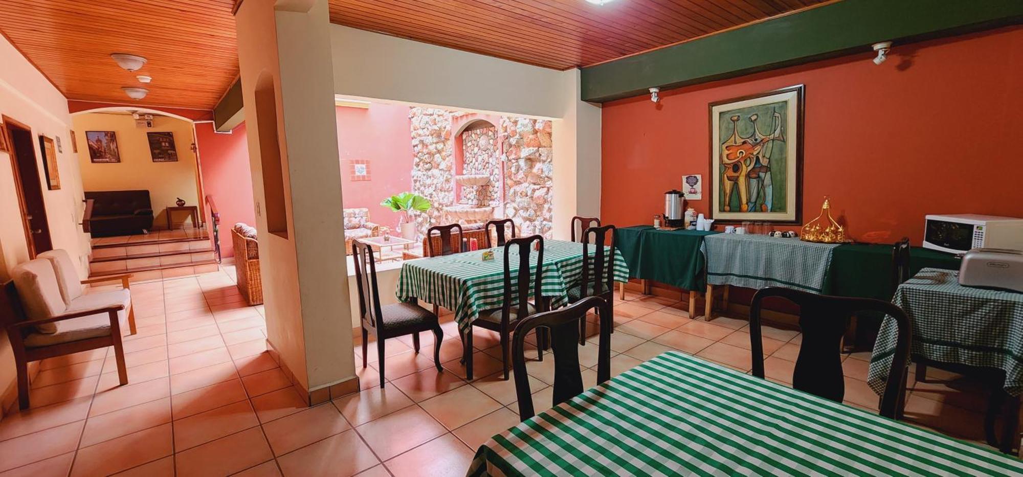 Hotel Alsacia Tegucigalpa Bagian luar foto